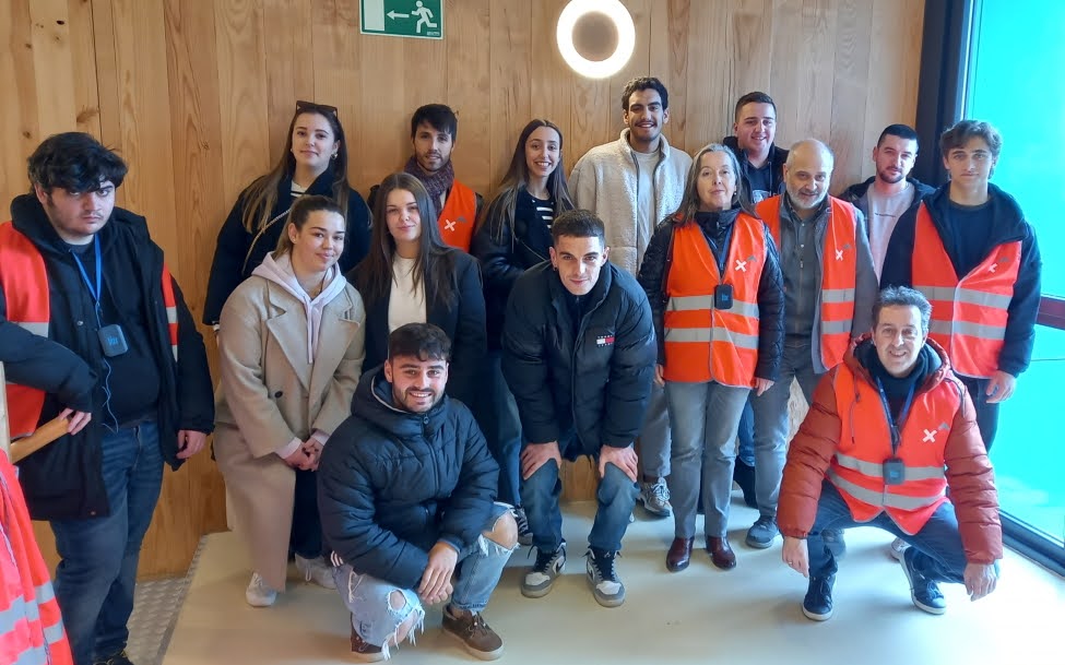 Visita do alumnado do CS de Proxectos  de Edificación á empresa Xilonor  e ao casco histórico de Betanzos